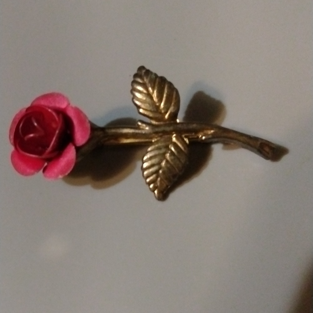 Vintage Red Rose Brooch Sku 977 Vintage Red Rose Brooch Sku 977